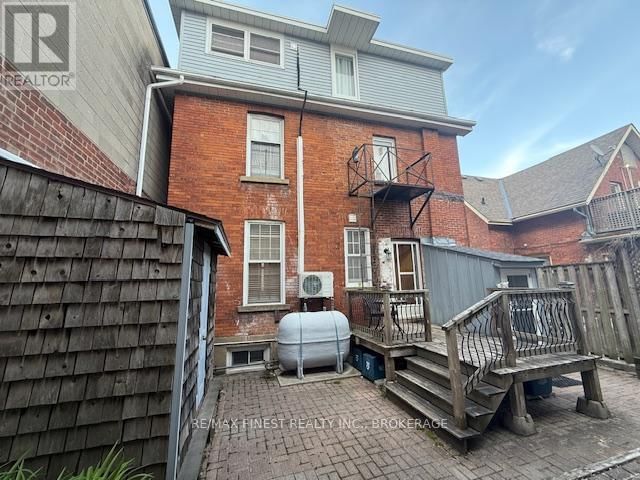 166 QUEEN STREET Image 3