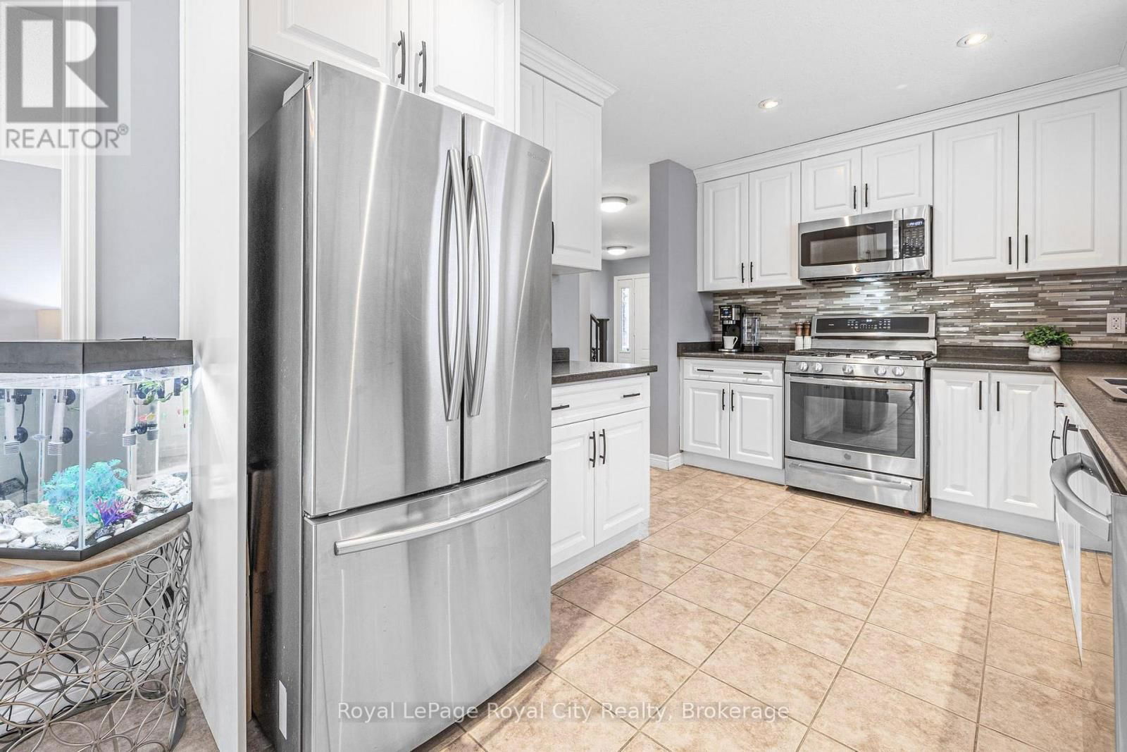 38 MARSHALL DRIVE Image 7