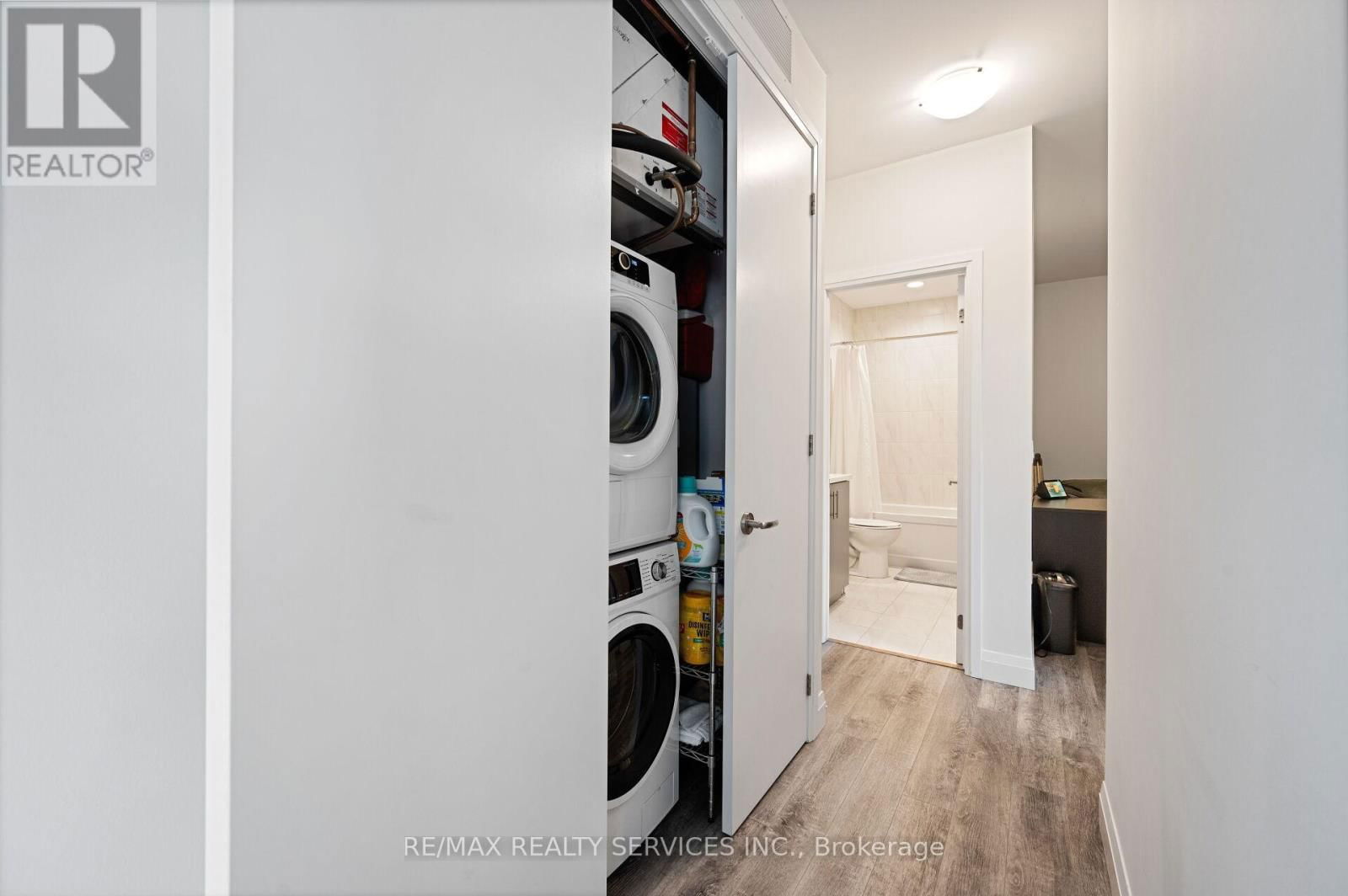 416 - 1 REDFERN AVENUE Image 29