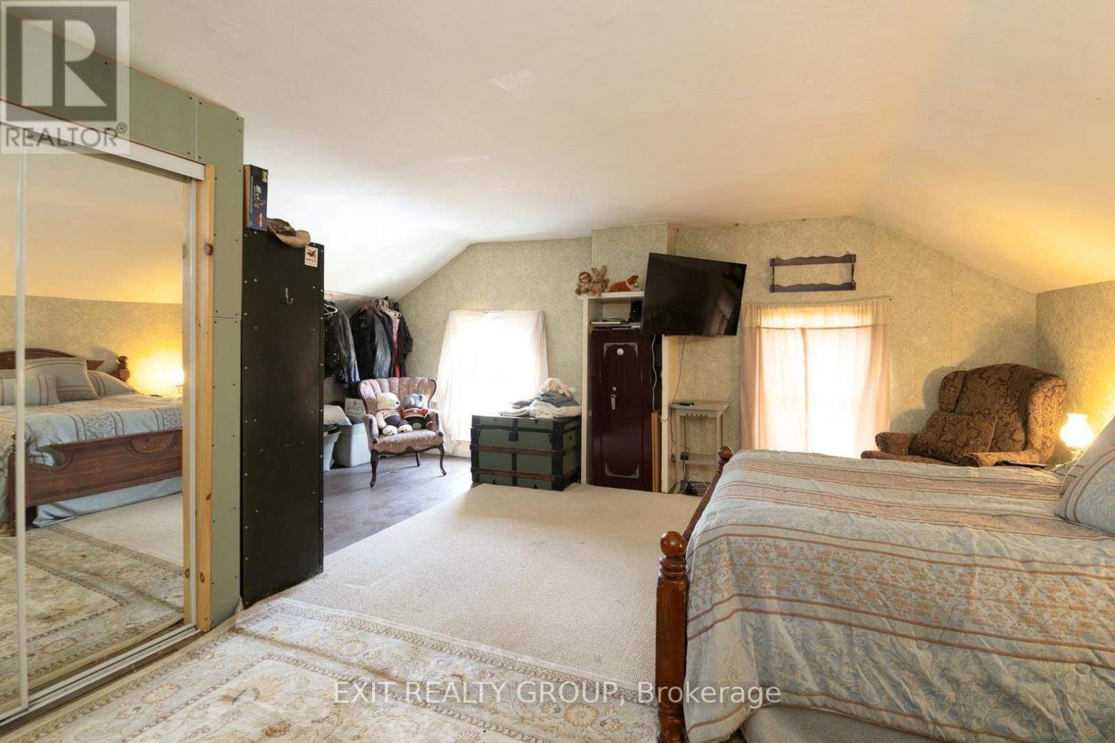 22 CARSON ROAD Image 24