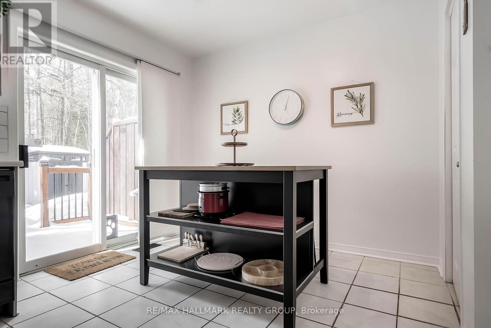 210 PROVENDER AVENUE Image 7
