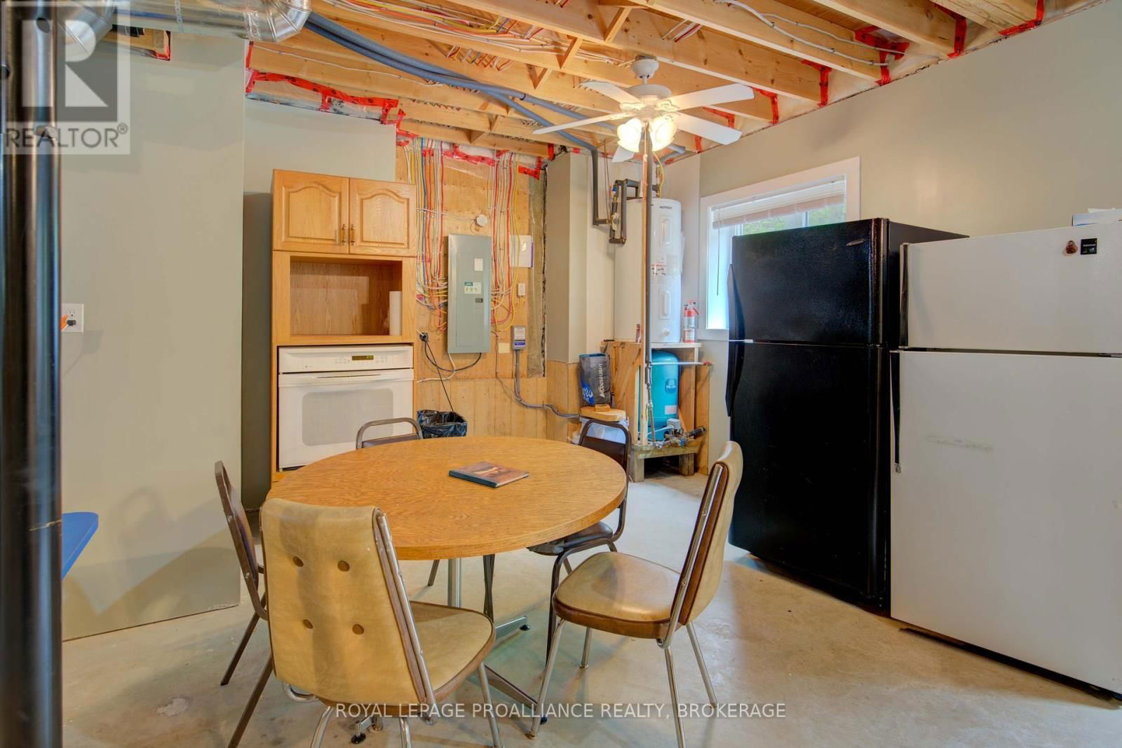 32C CHADWICK LANE Image 18