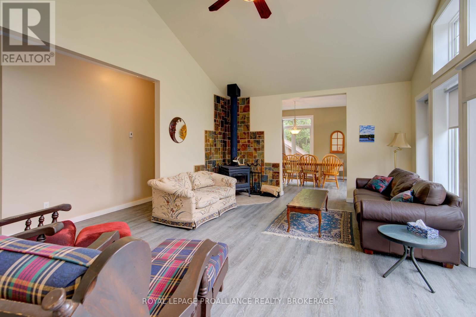32C CHADWICK LANE Image 32