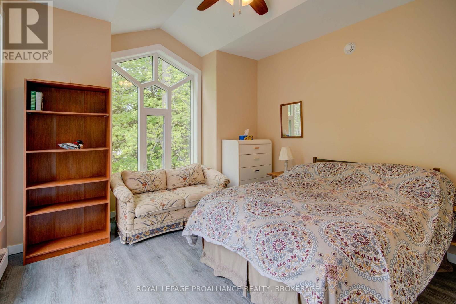 32C CHADWICK LANE Image 37