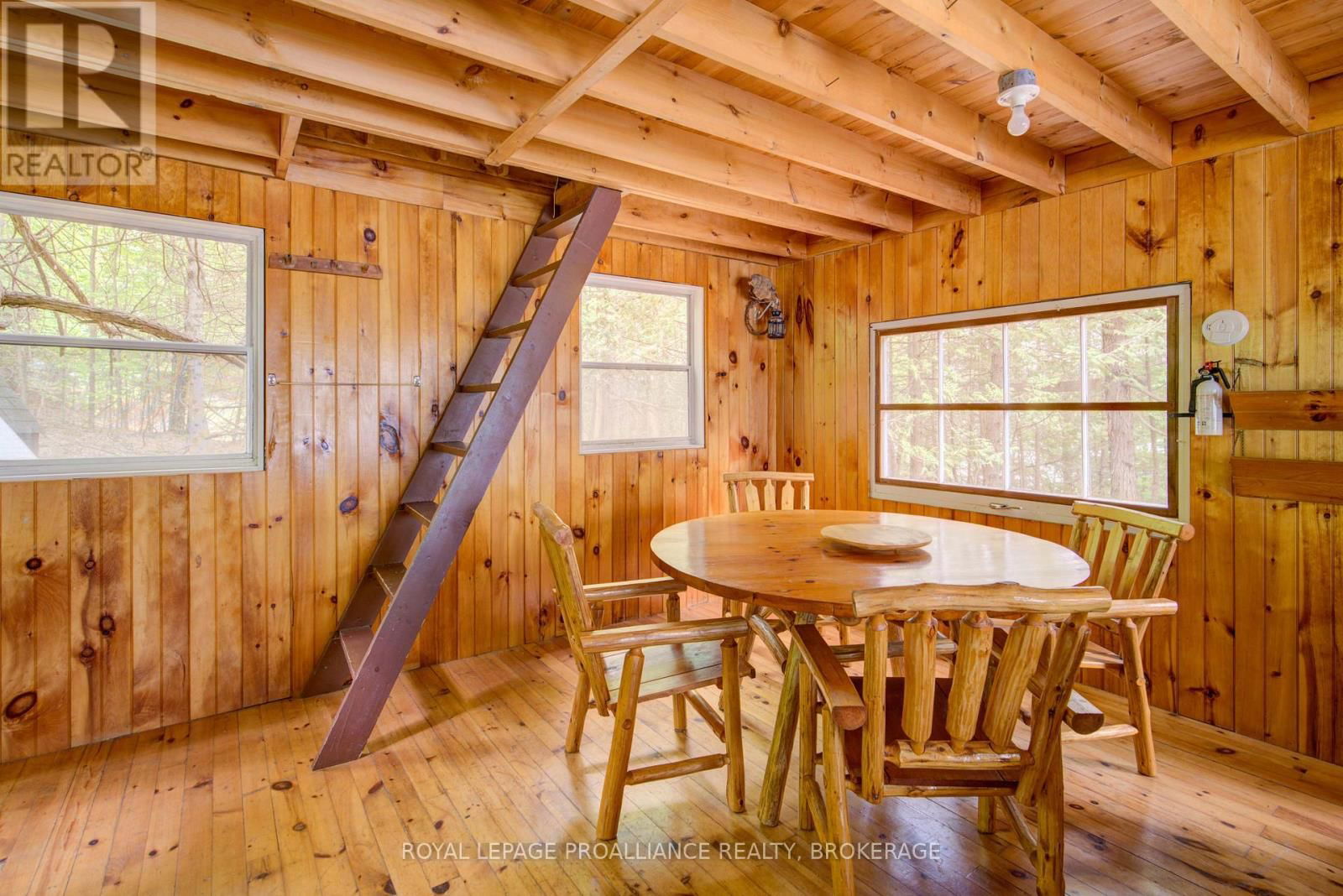 32C CHADWICK LANE Image 44