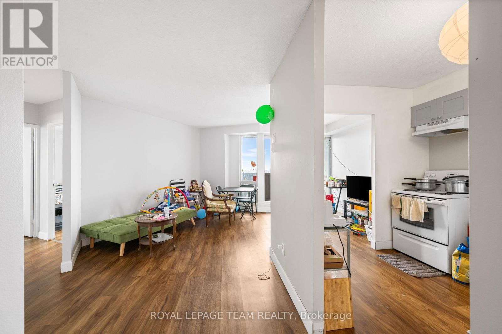 2505 - 1380 PRINCE OF WALES DRIVE Image 9