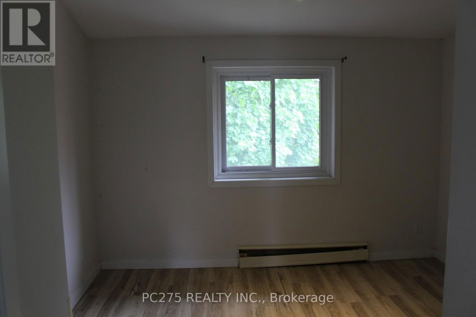 101 - 1090 KIPPS LANE Image 12