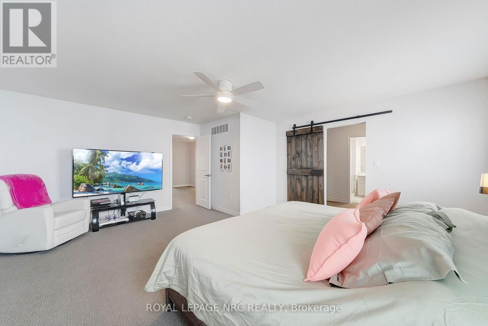 4071 THOMAS STREET Image 15