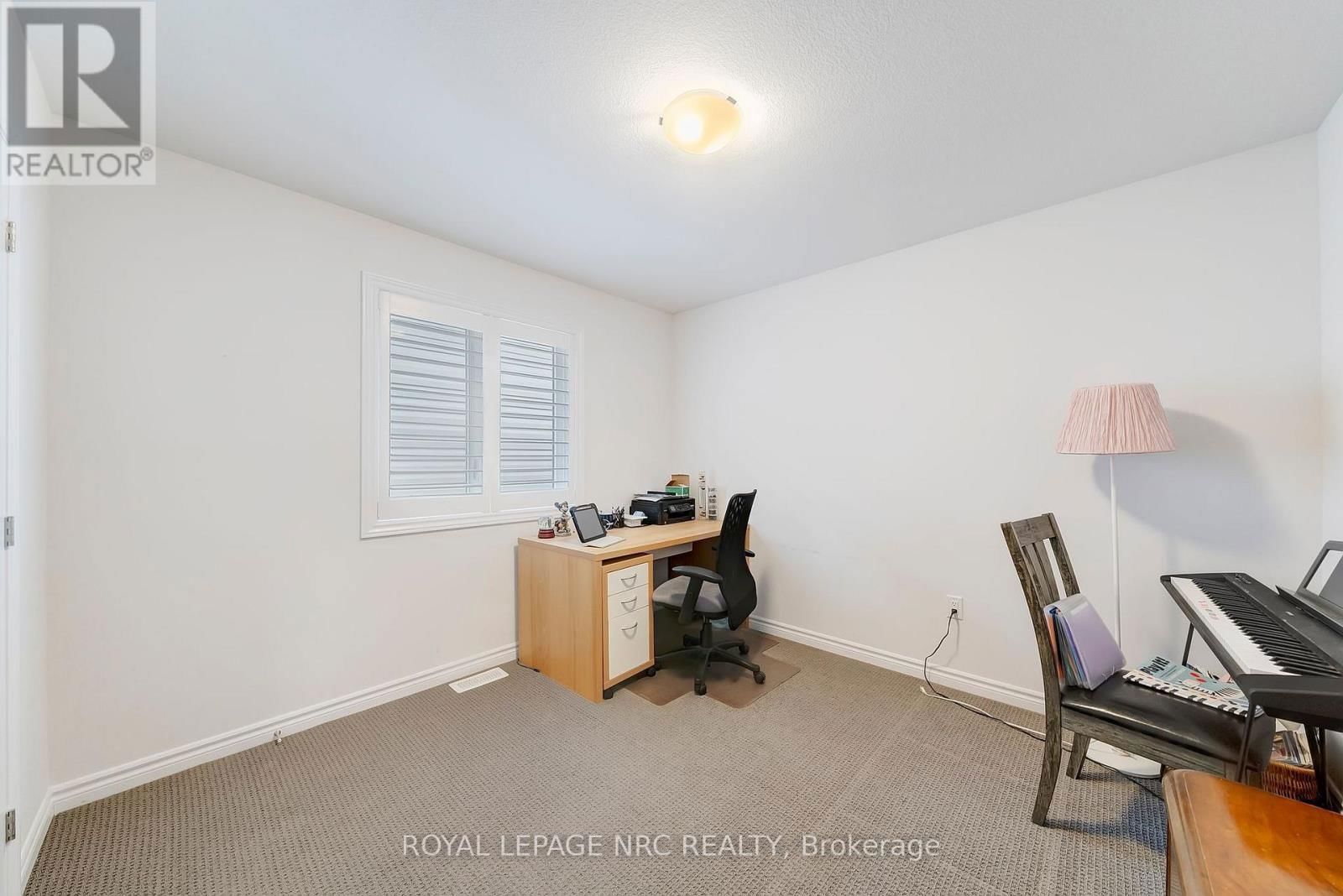 4071 THOMAS STREET Image 24