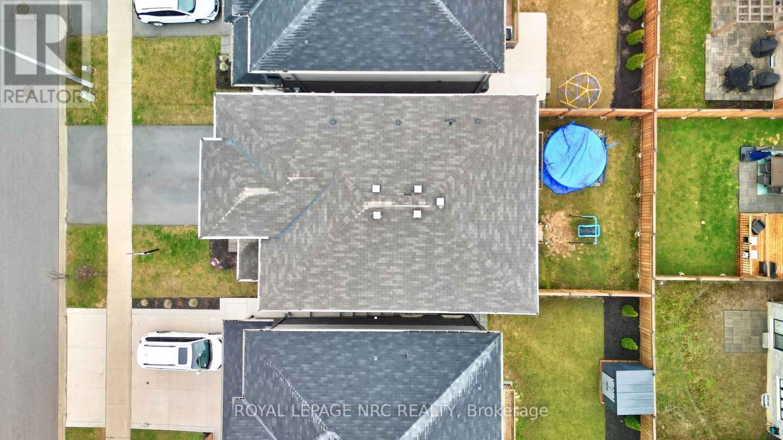 4071 THOMAS STREET Image 32