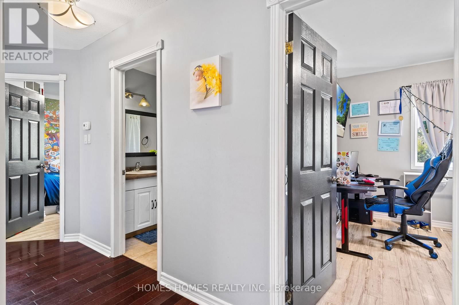 5183 SHERKSTON ROAD Image 15