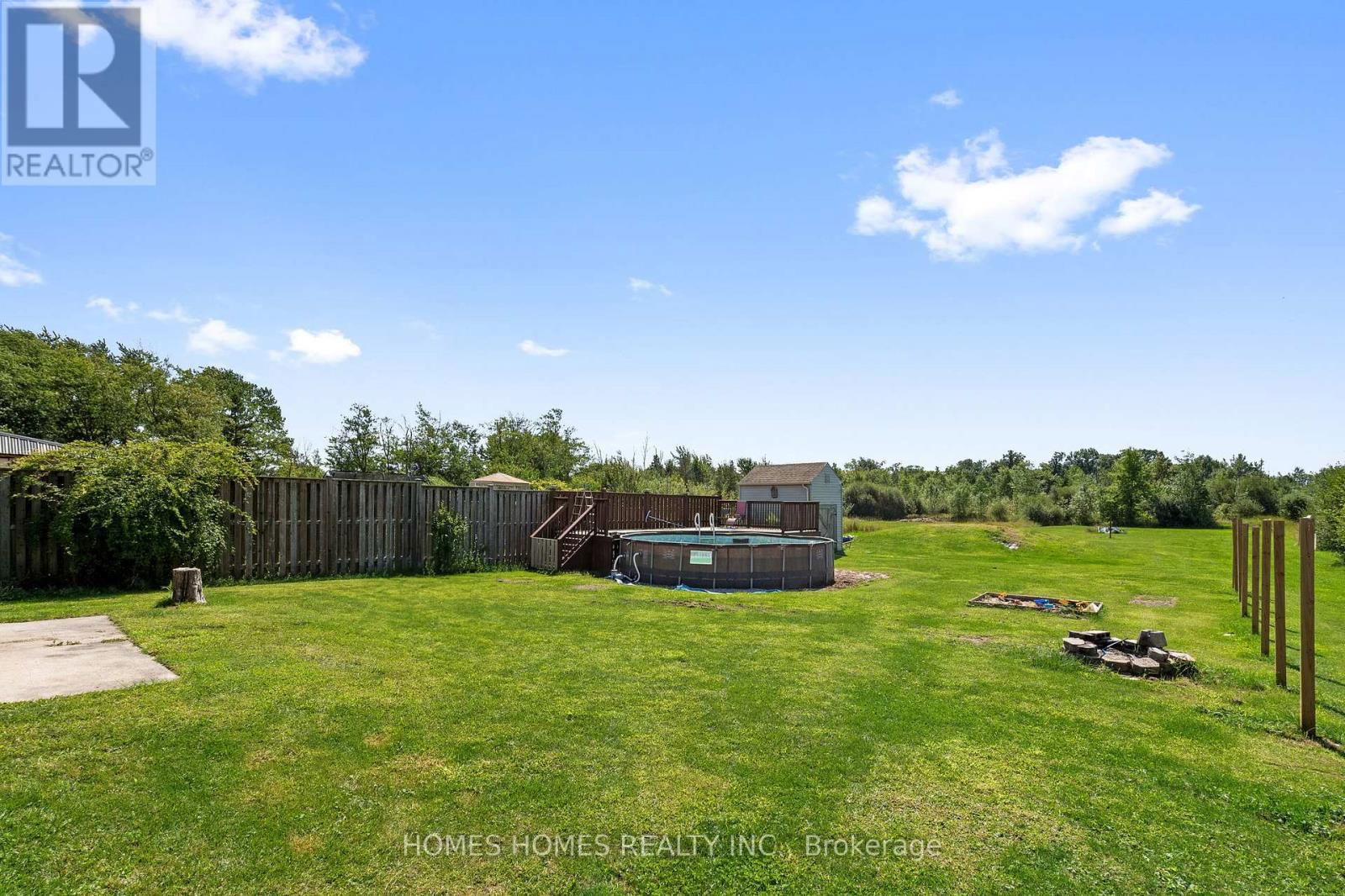 5183 SHERKSTON ROAD Image 25