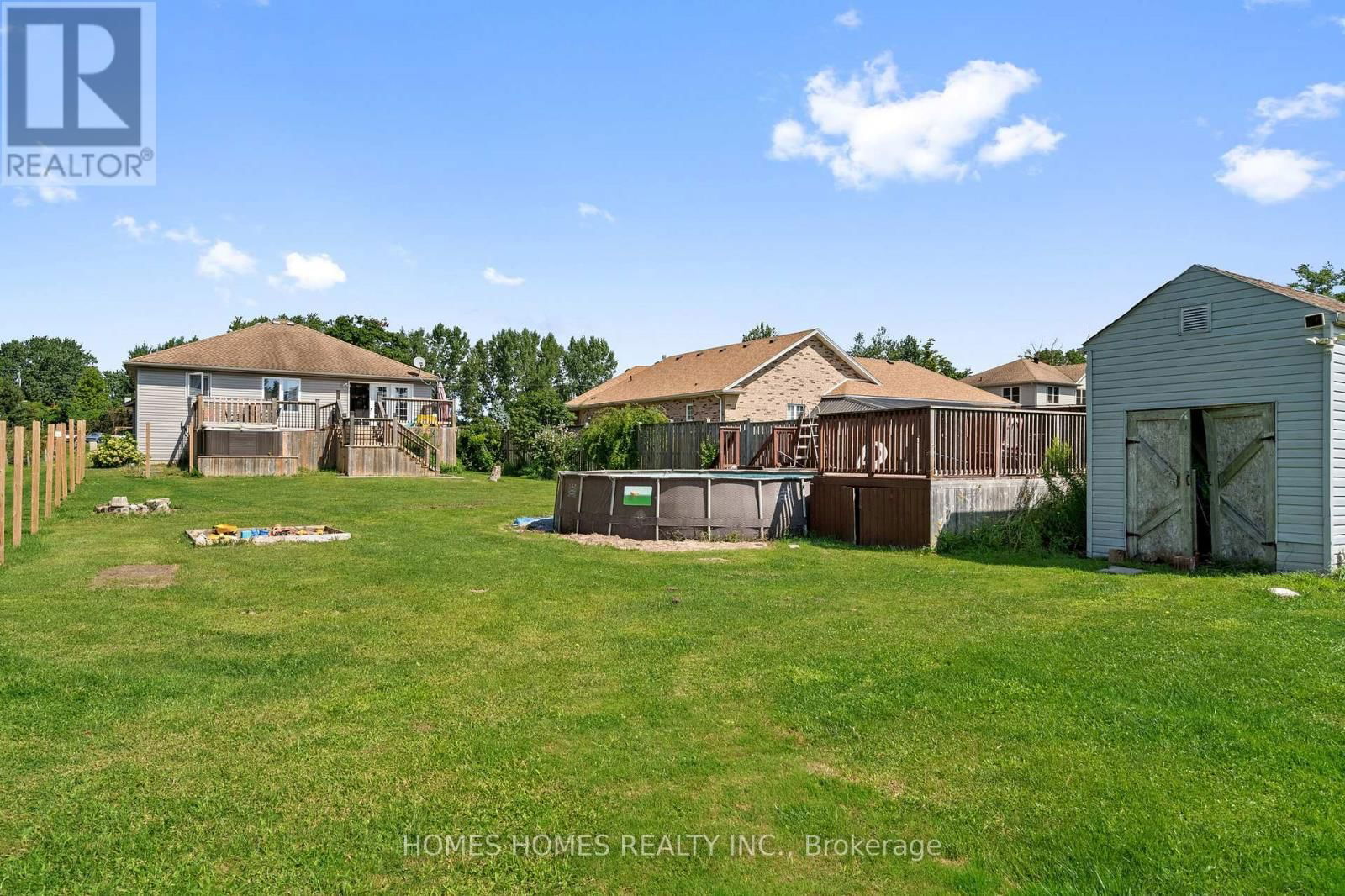 5183 SHERKSTON ROAD Image 26