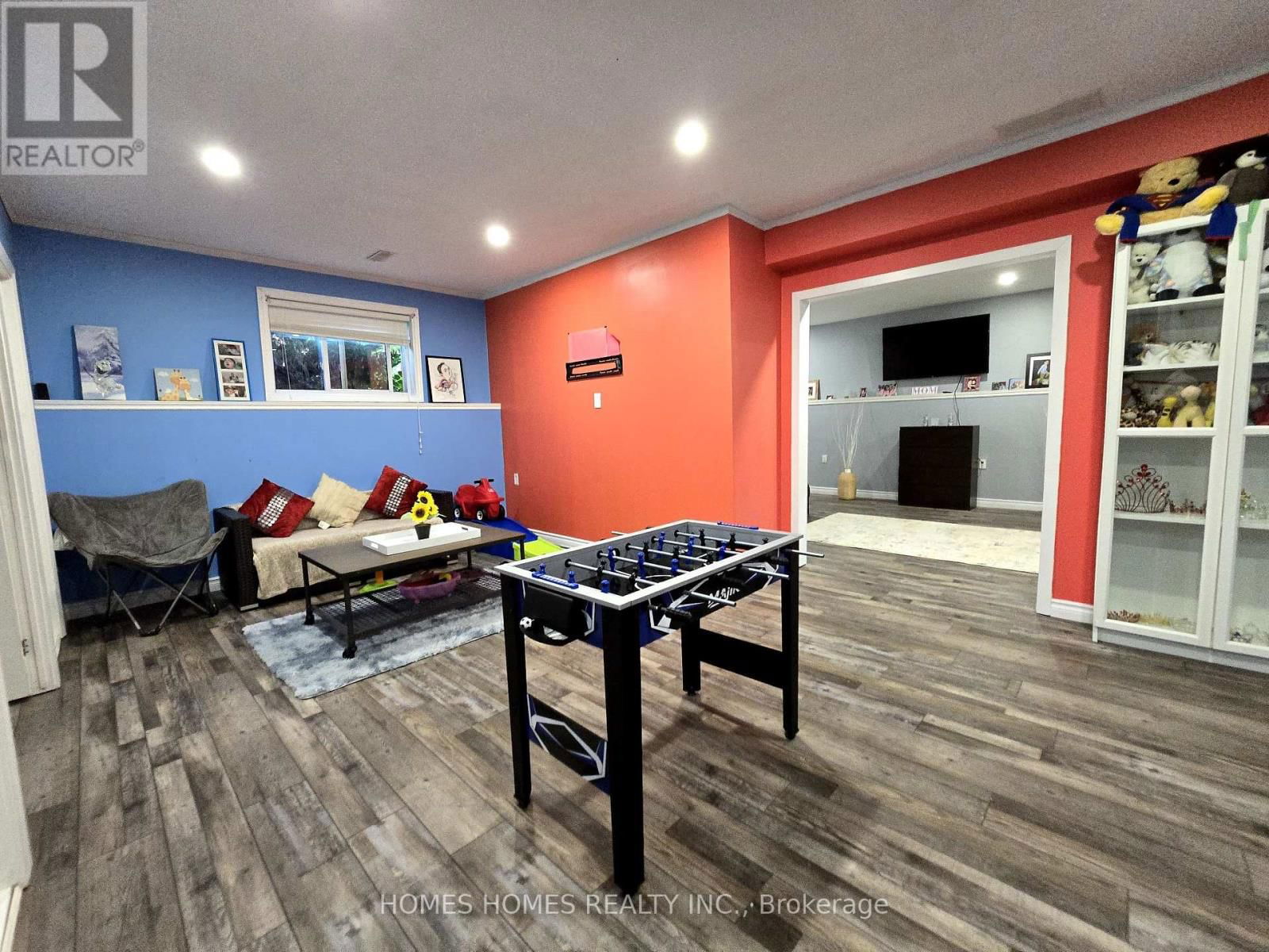5183 SHERKSTON ROAD Image 29