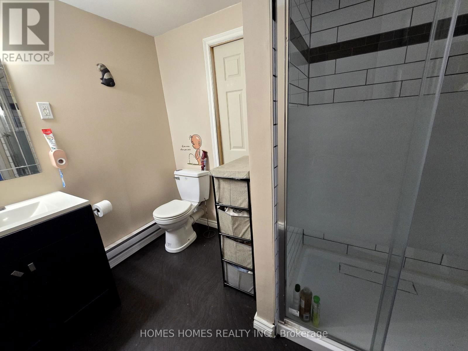 5183 SHERKSTON ROAD Image 31