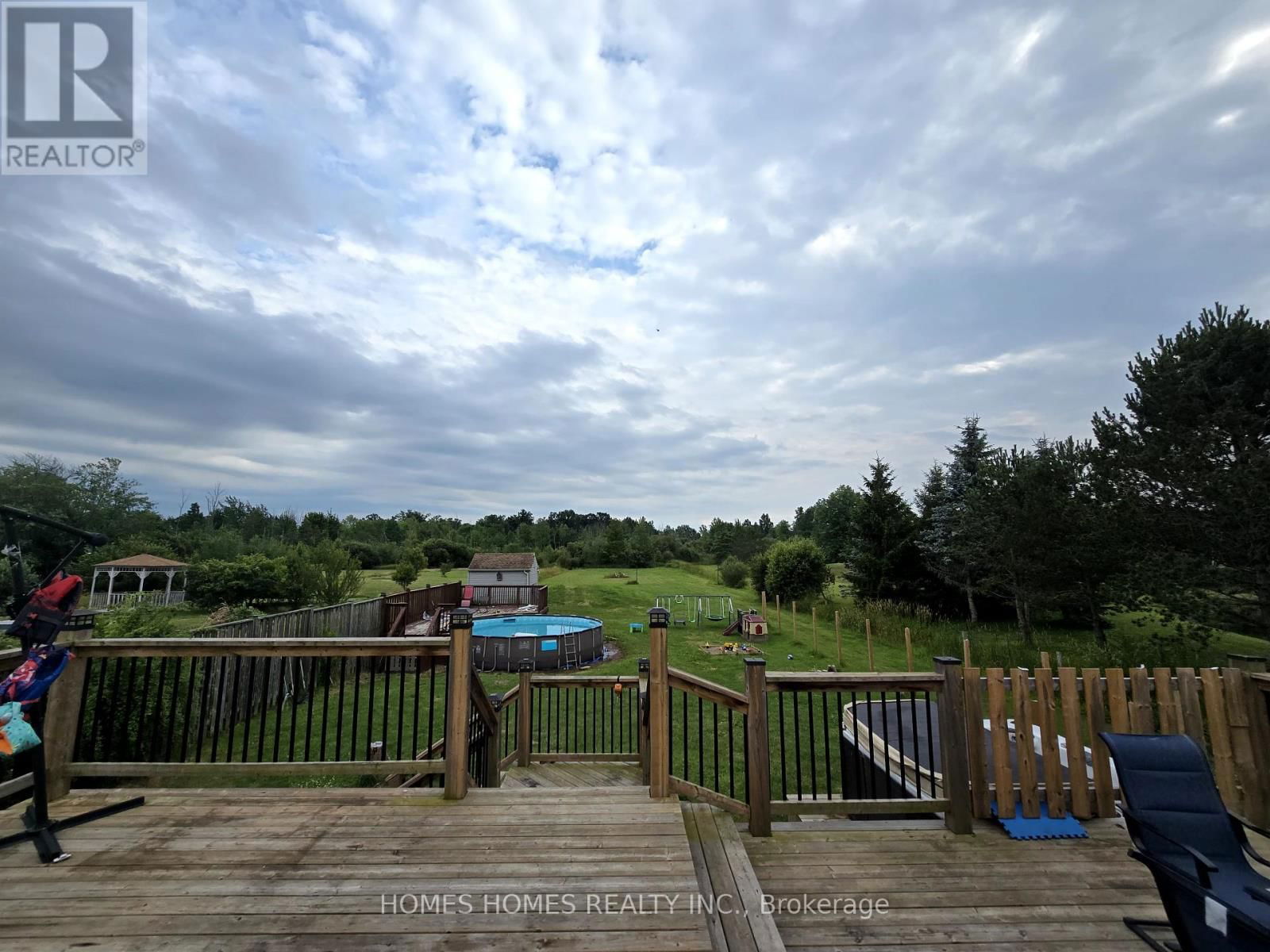 5183 SHERKSTON ROAD Image 43