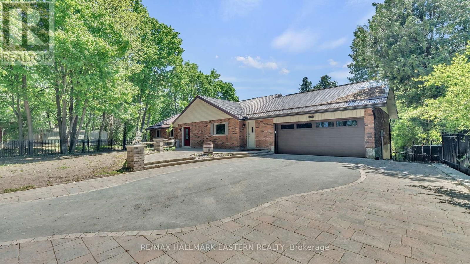 215 FIFE'S BAY ROAD Image 3