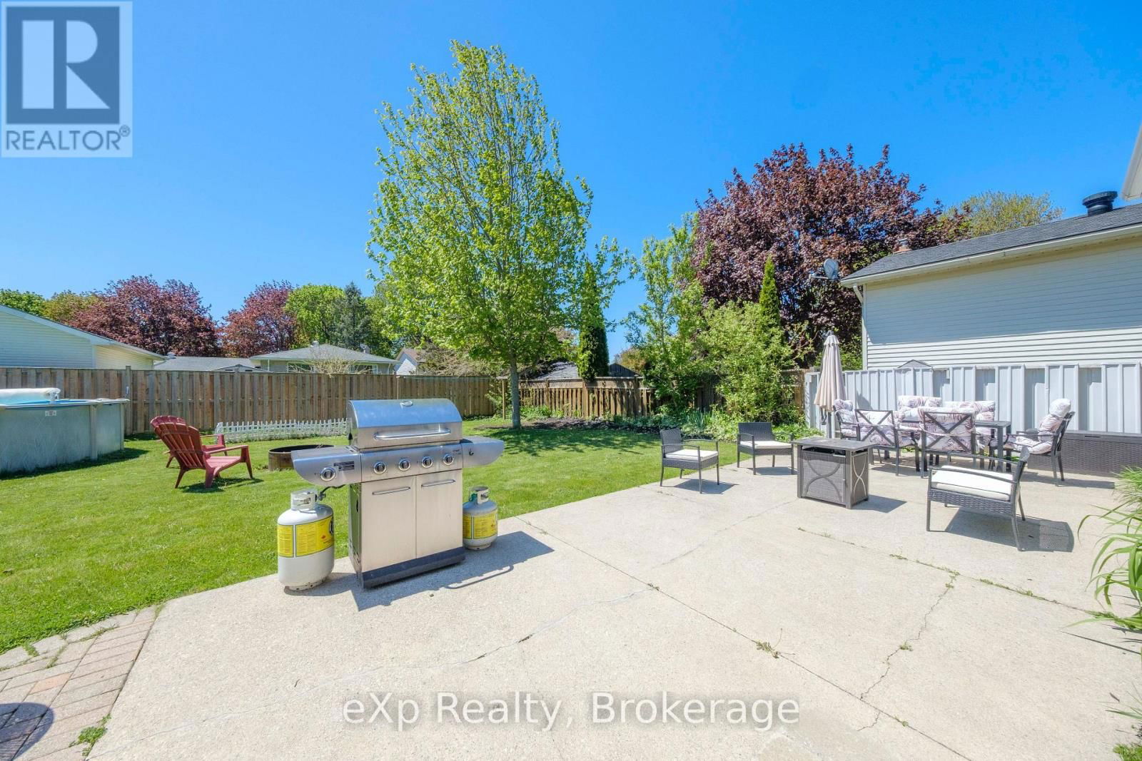 484 FALCONER STREET Image 18