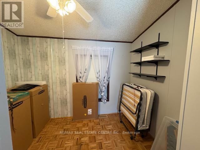 64 MAPLE GROVE VILLAGE ROAD Image 15