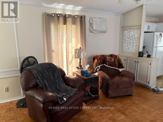 64 MAPLE GROVE VILLAGE ROAD Image 6