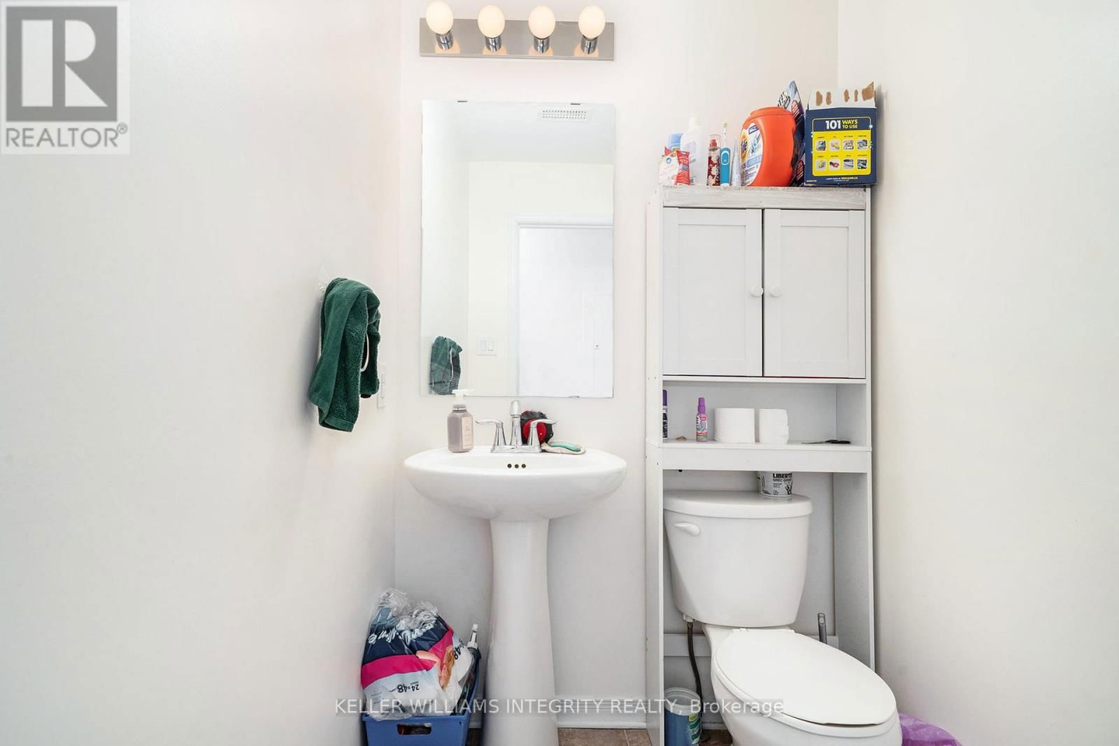 256 ESPIN HEIGHTS Image 12