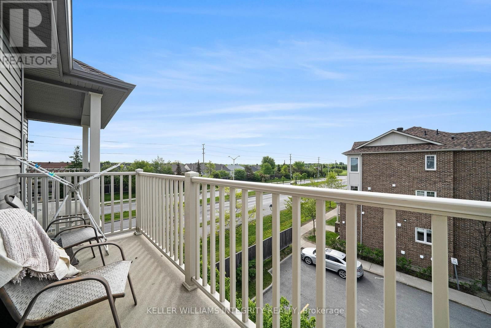 256 ESPIN HEIGHTS Image 17