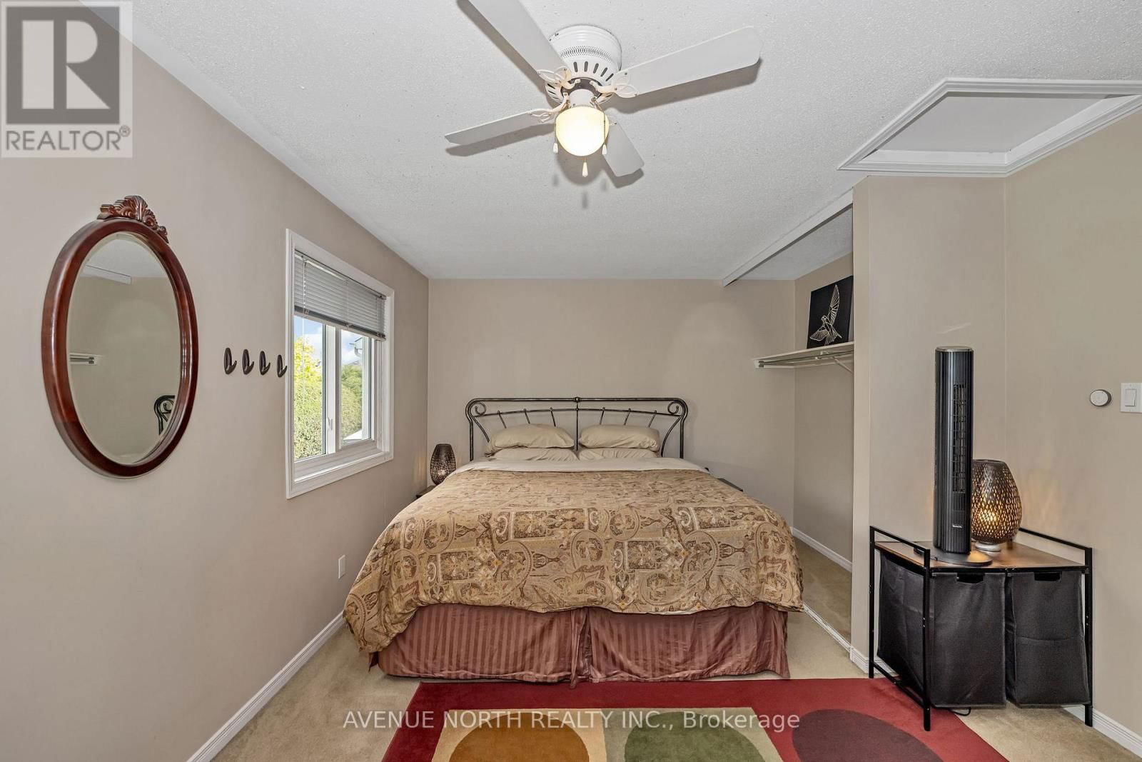 120 MARKLAND CRESCENT Image 15