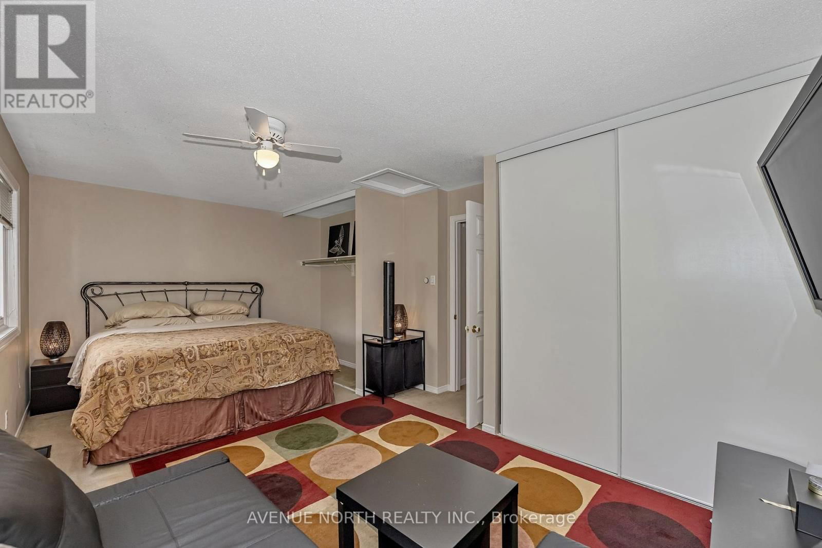 120 MARKLAND CRESCENT Image 18