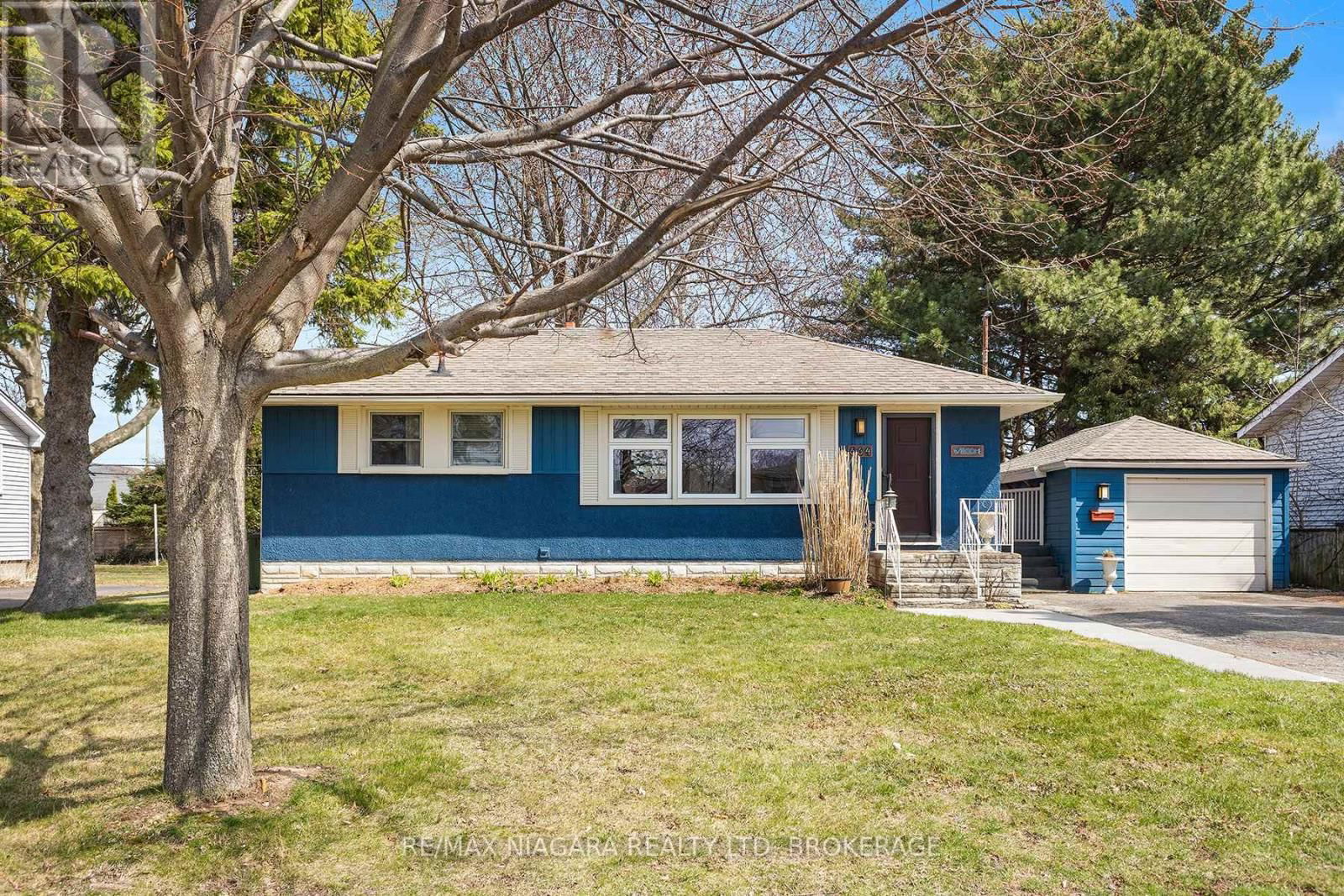 664 GENEVA STREET Image 1
