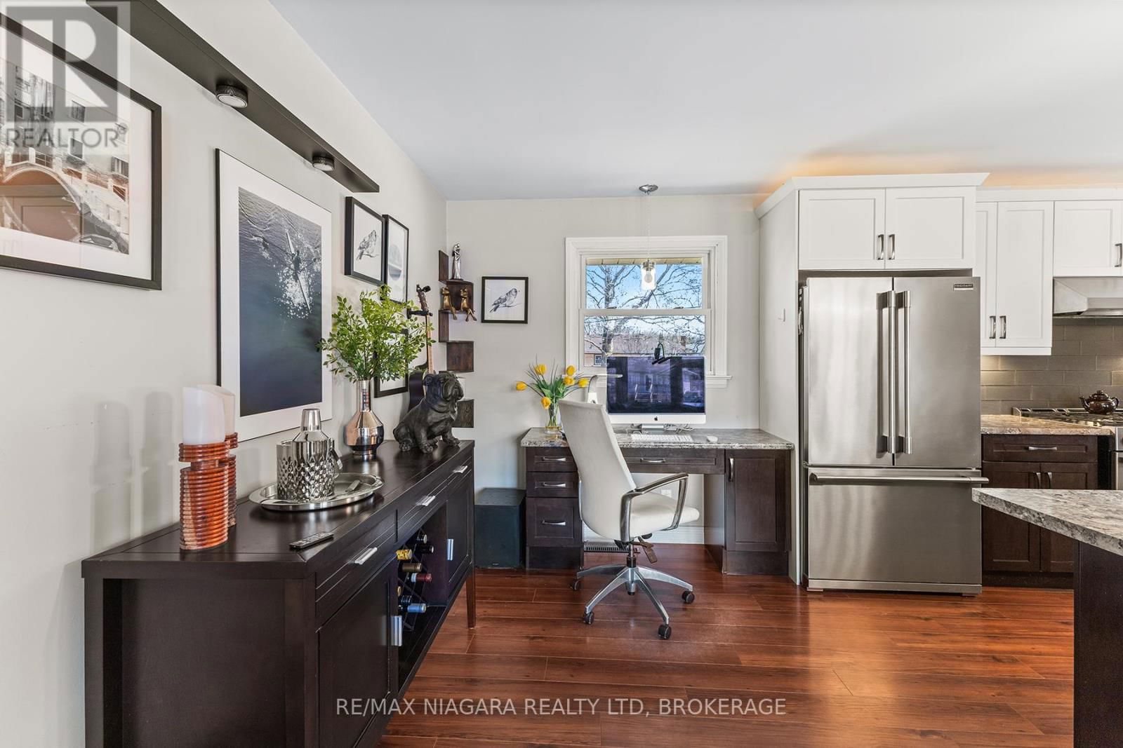 664 GENEVA STREET Image 15