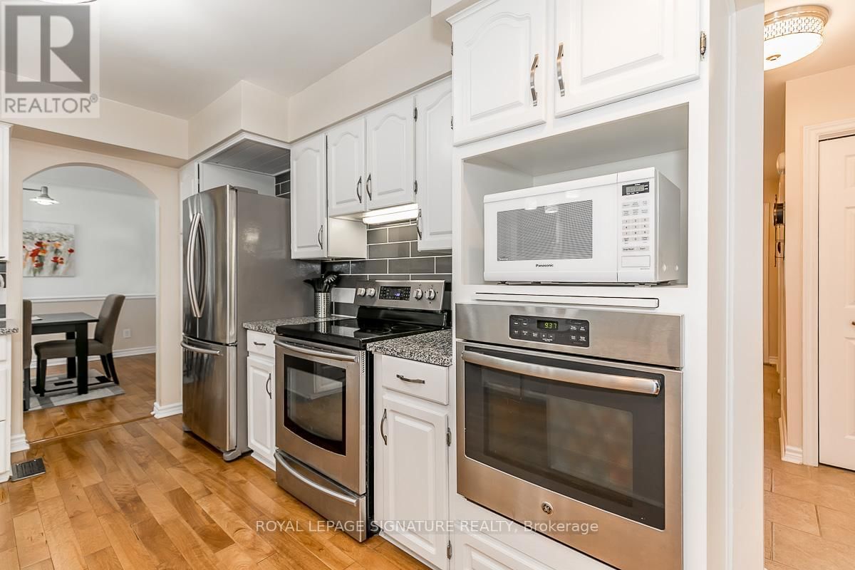 1032 BASE LINE ROAD Image 13