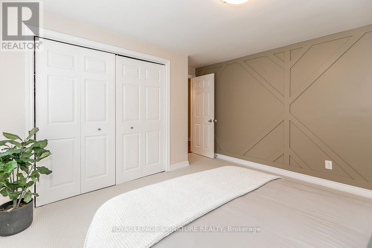 1032 BASE LINE ROAD Image 21