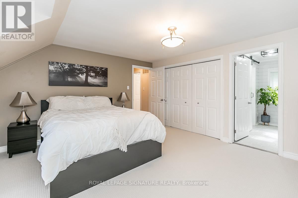 1032 BASE LINE ROAD Image 25