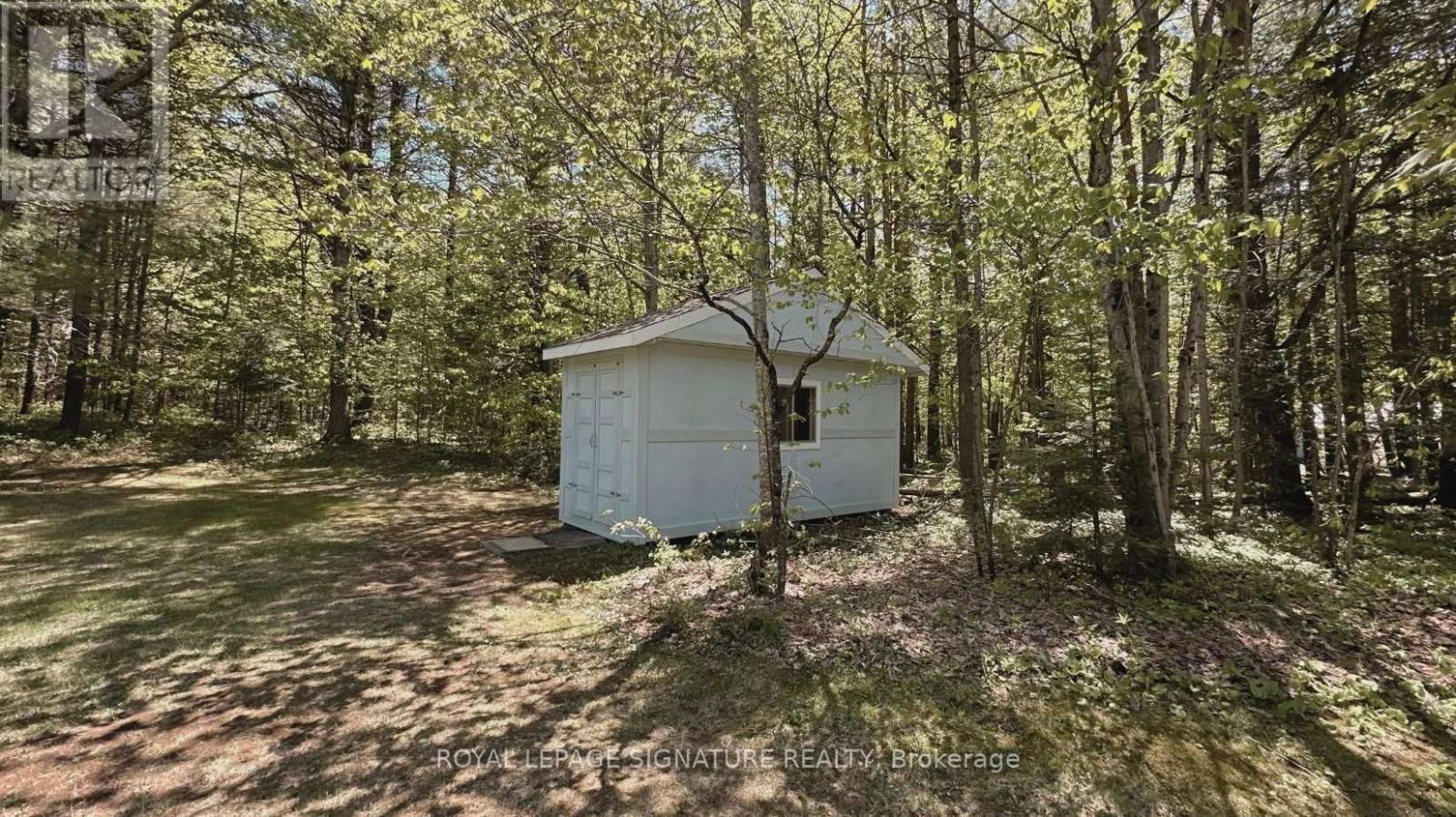 1032 BASE LINE ROAD Image 44
