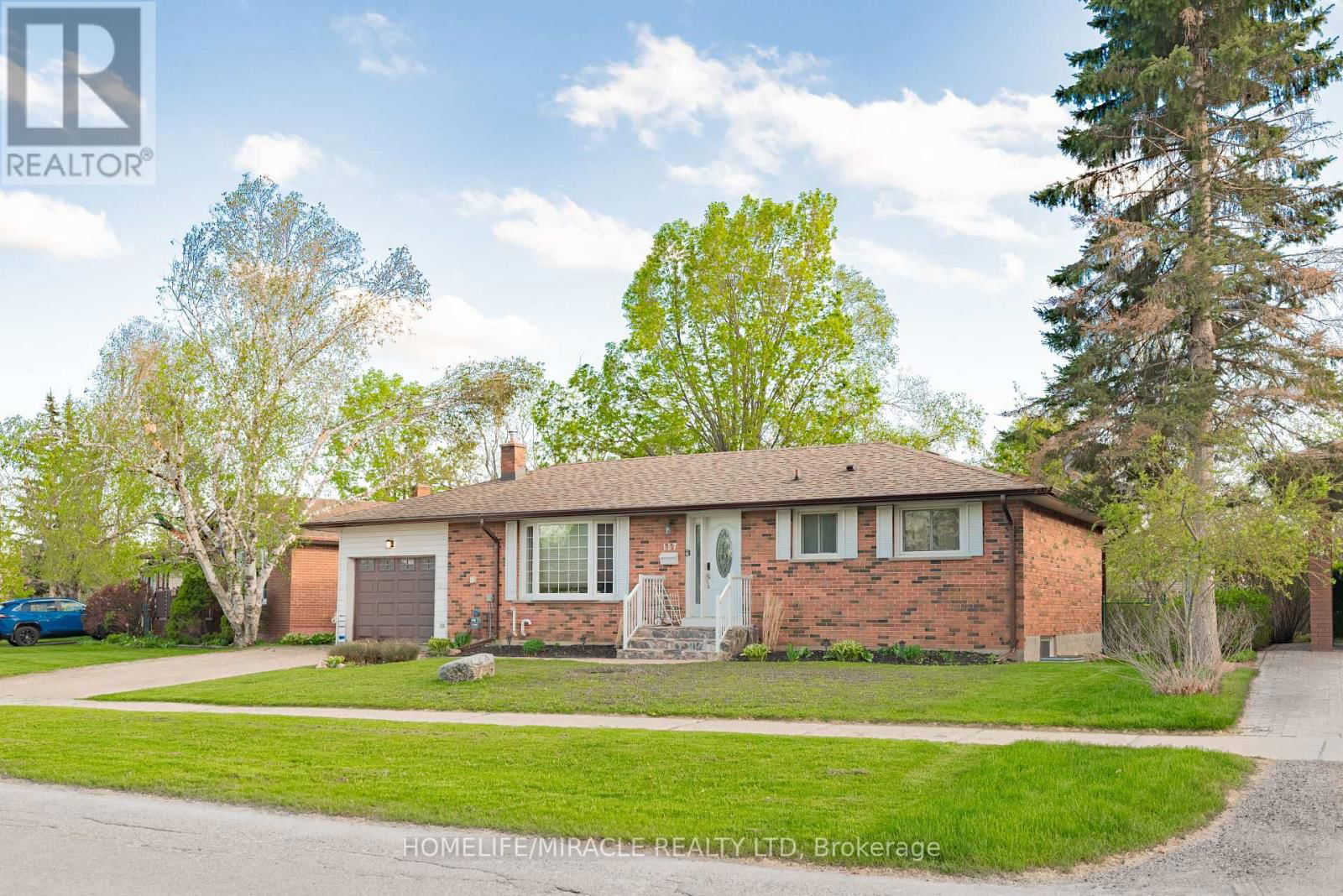 157 ADELAIDE STREET NORTH Image 1