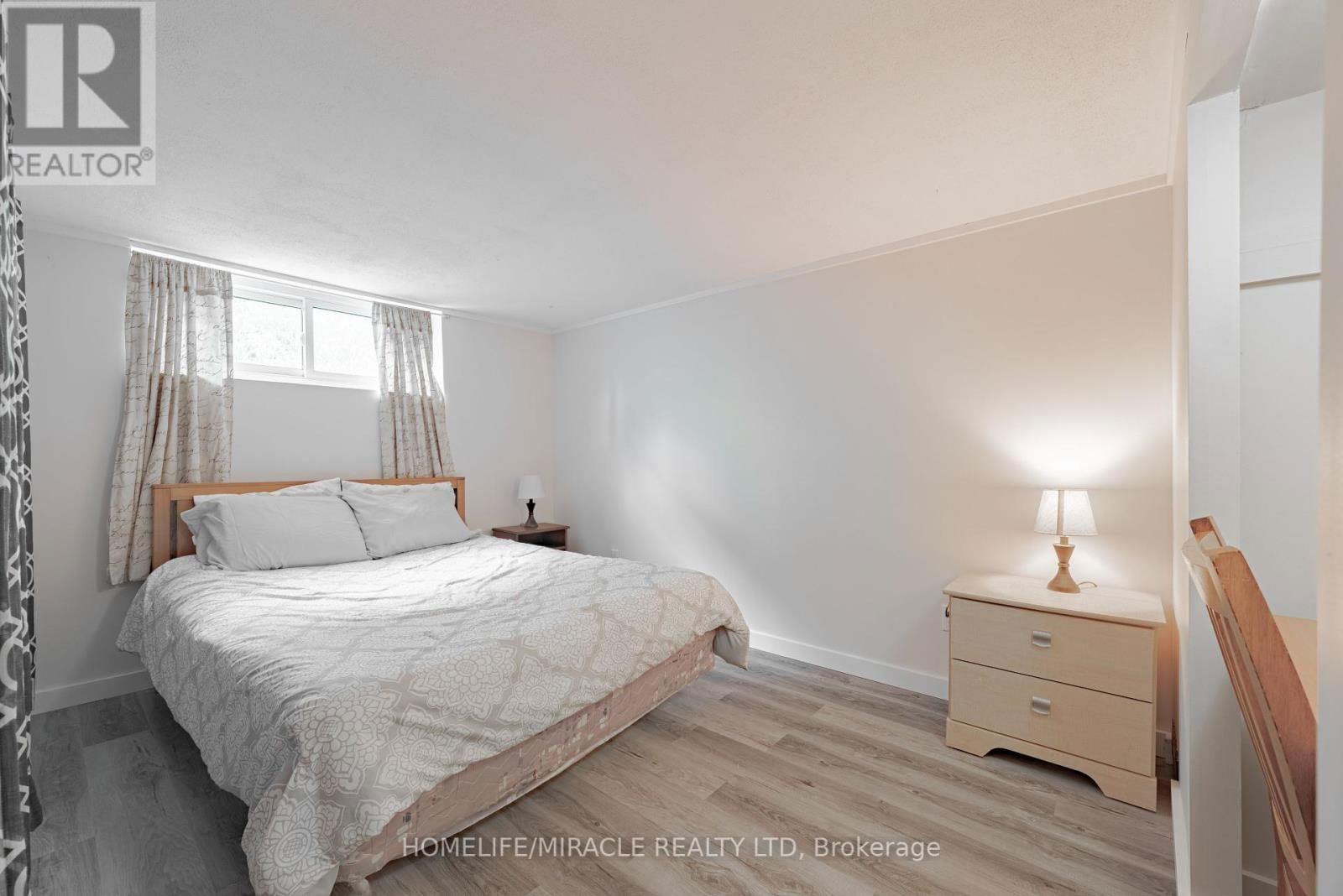 157 ADELAIDE STREET NORTH Image 28