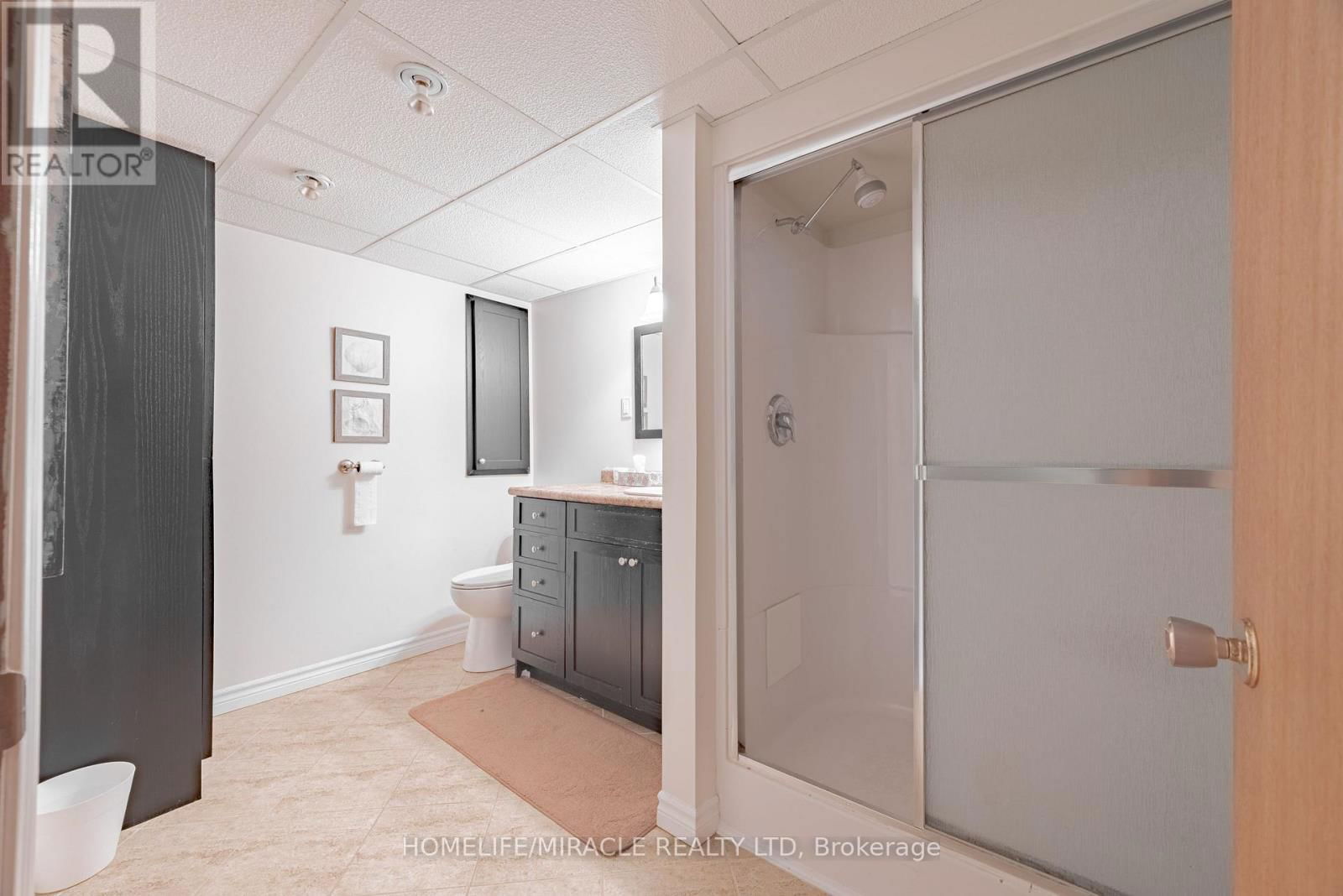 157 ADELAIDE STREET NORTH Image 30