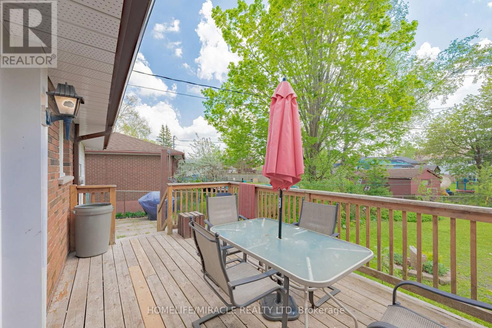 157 ADELAIDE STREET NORTH Image 34
