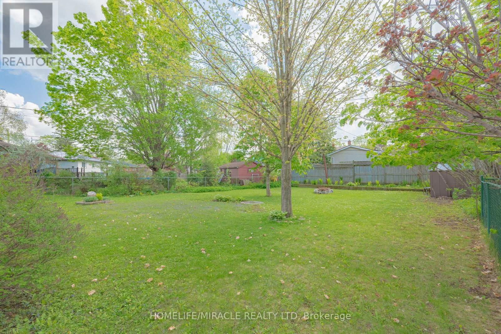 157 ADELAIDE STREET NORTH Image 35
