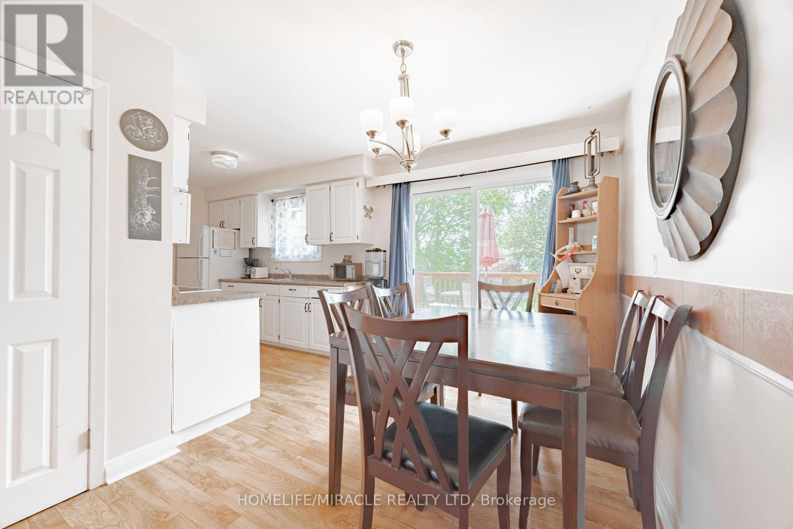 157 ADELAIDE STREET NORTH Image 8