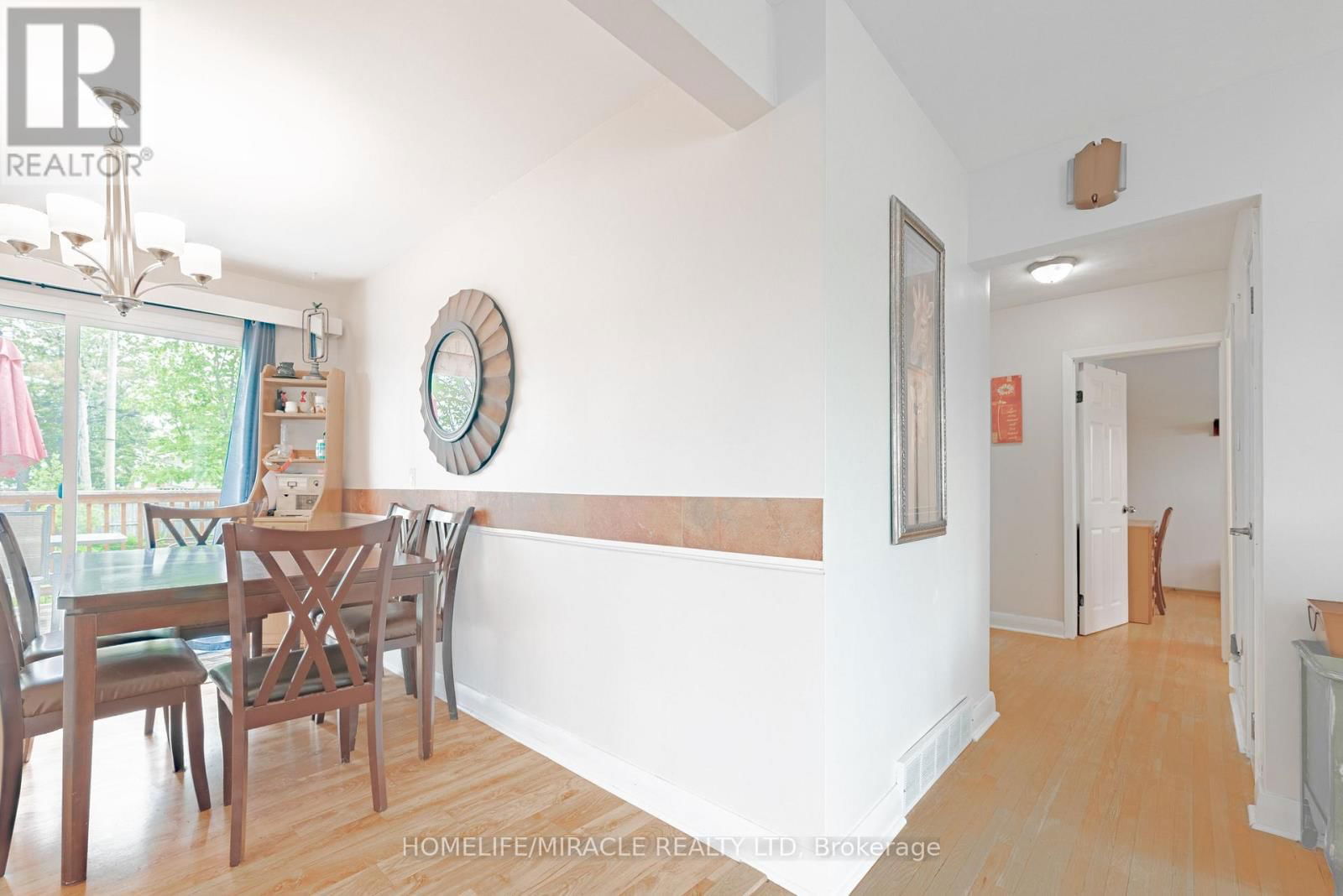 157 ADELAIDE STREET NORTH Image 9