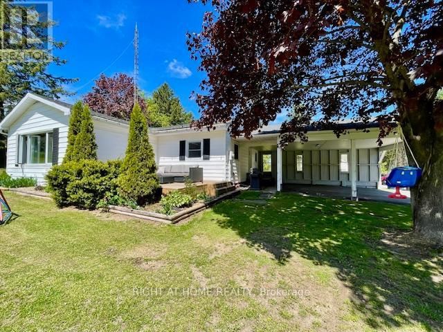 9236 FOREST CRESCENT Image 1
