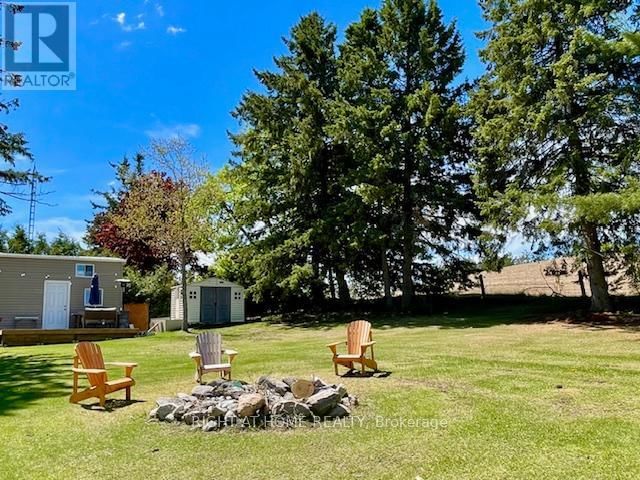 9236 FOREST CRESCENT Image 31