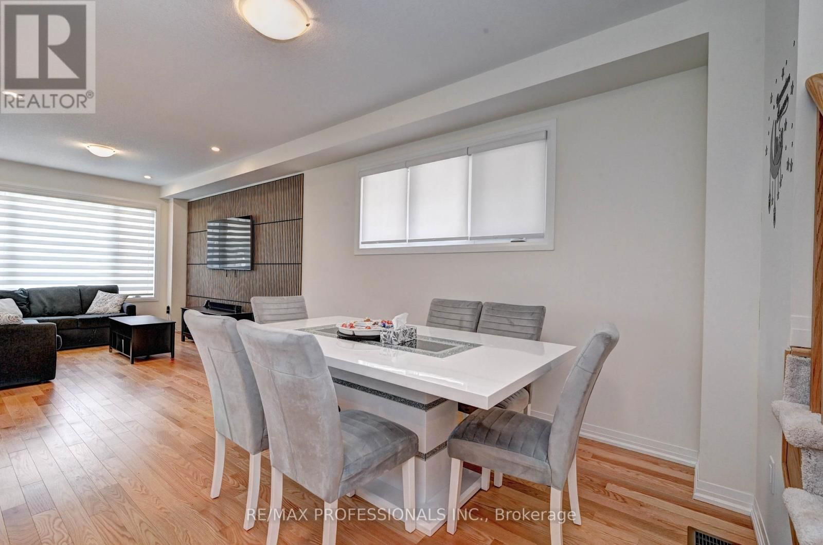 36 BLACKLOCK STREET Image 8