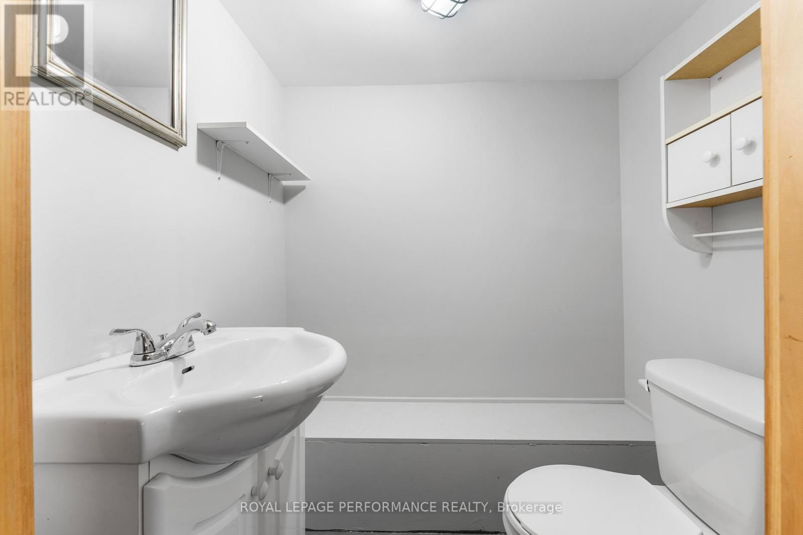 522/524 BAY STREET Image 23