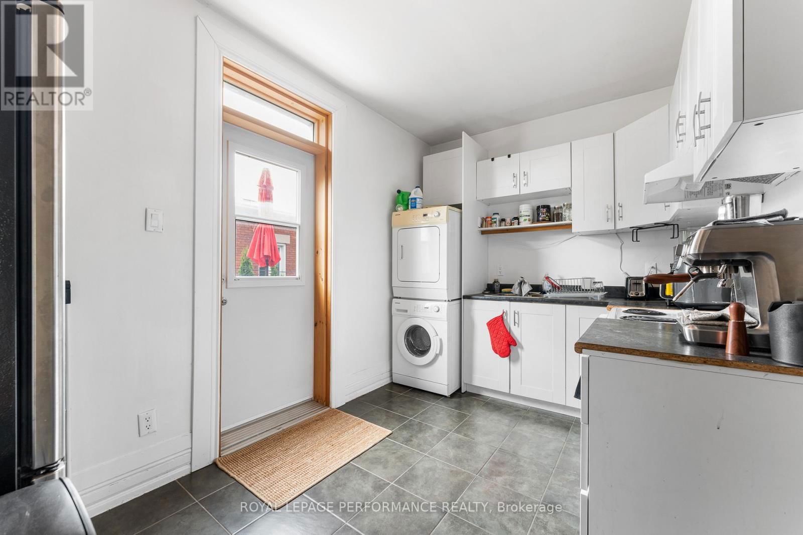522/524 BAY STREET Image 37