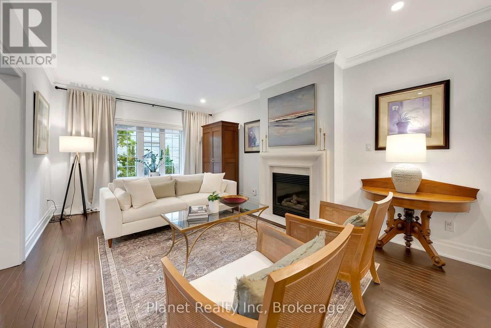 11 - 25 MANOR PARK CRESCENT Image 10