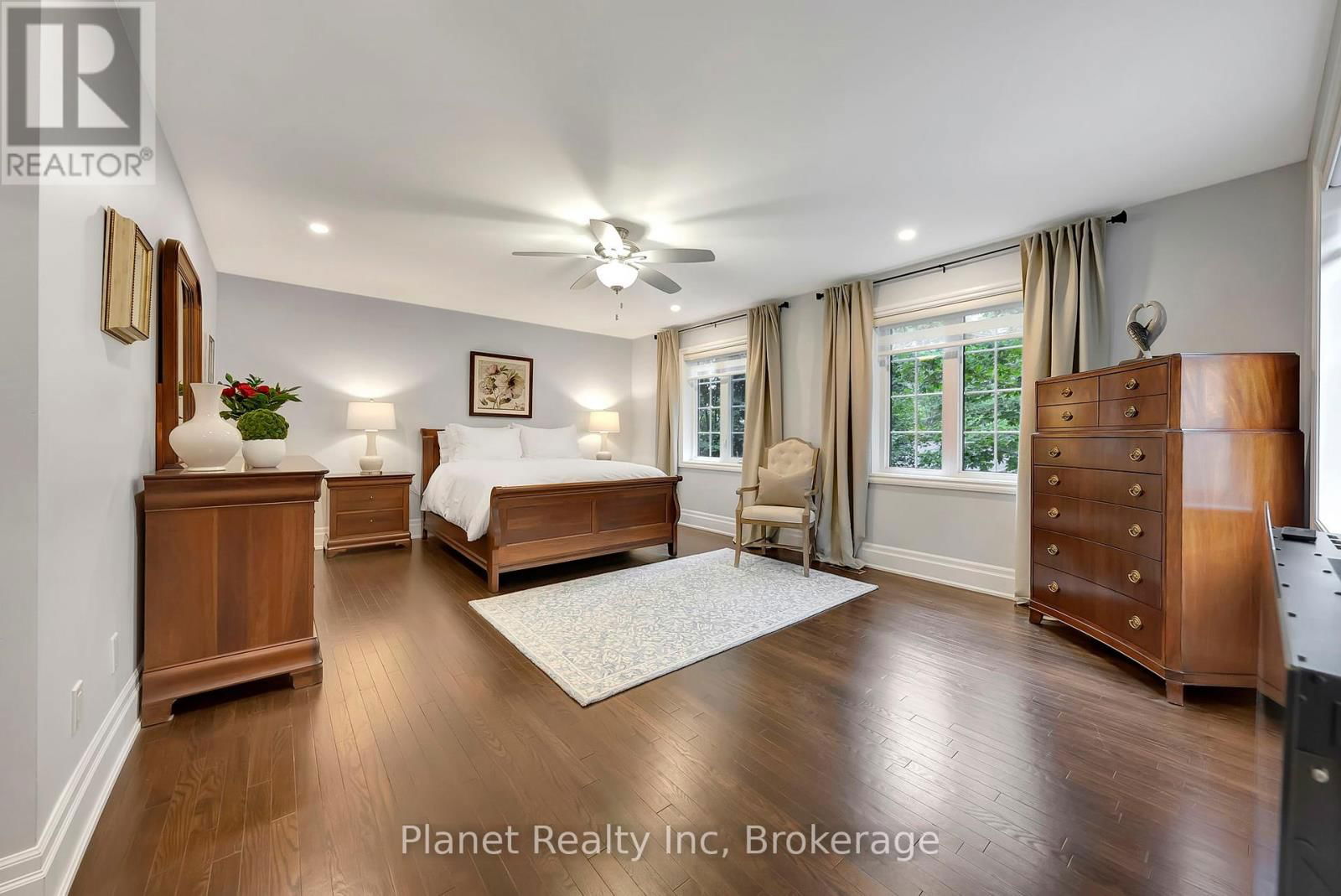 11 - 25 MANOR PARK CRESCENT Image 18