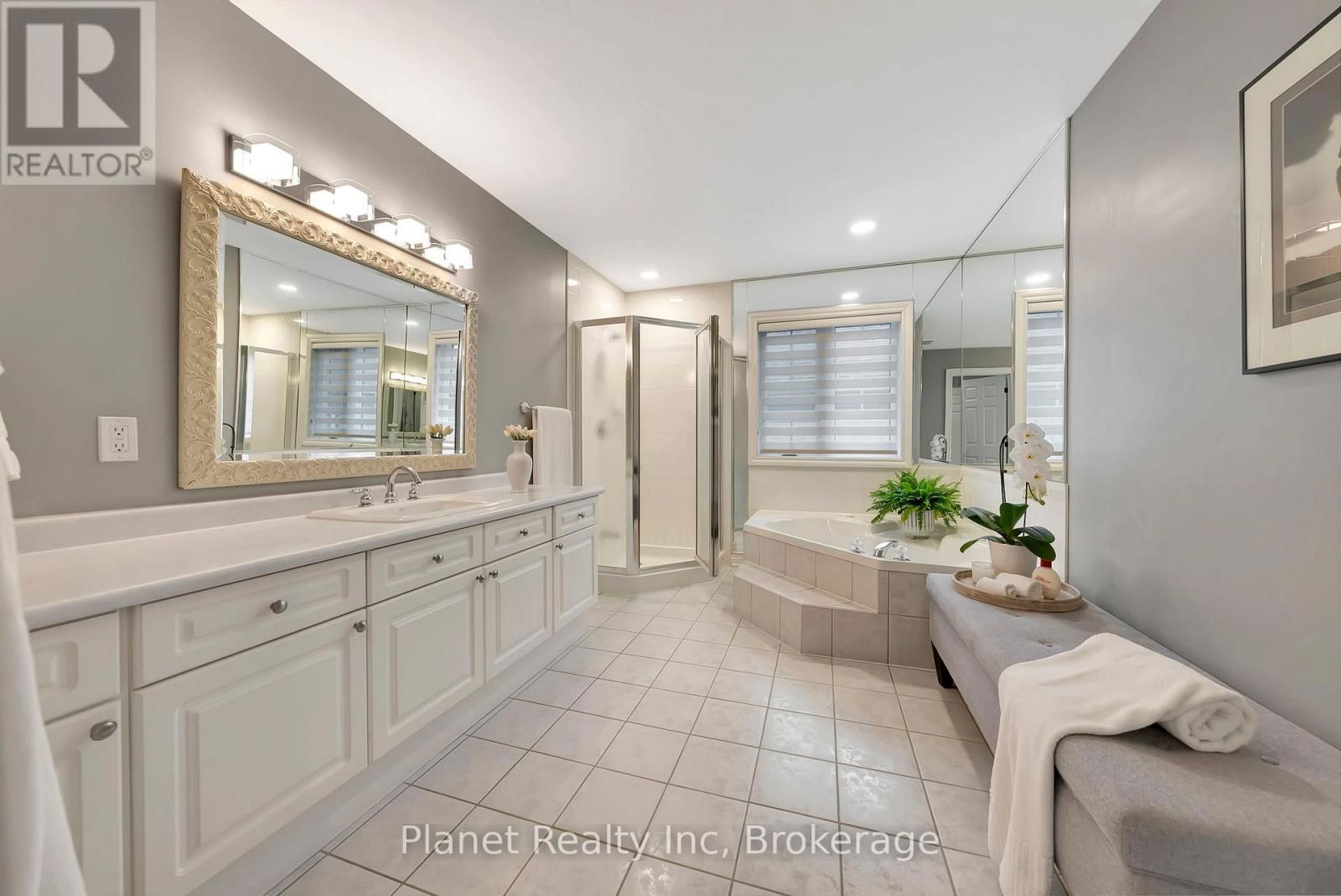 11 - 25 MANOR PARK CRESCENT Image 20