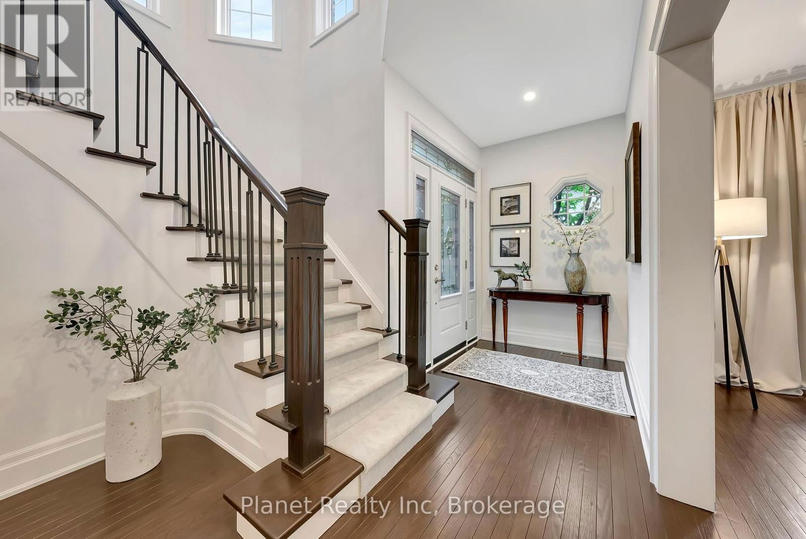 11 - 25 MANOR PARK CRESCENT Image 8